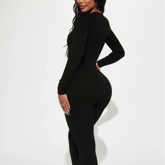 Brand New Tags attached Fashion Nova Jumpsuit - Picture 1 of 4